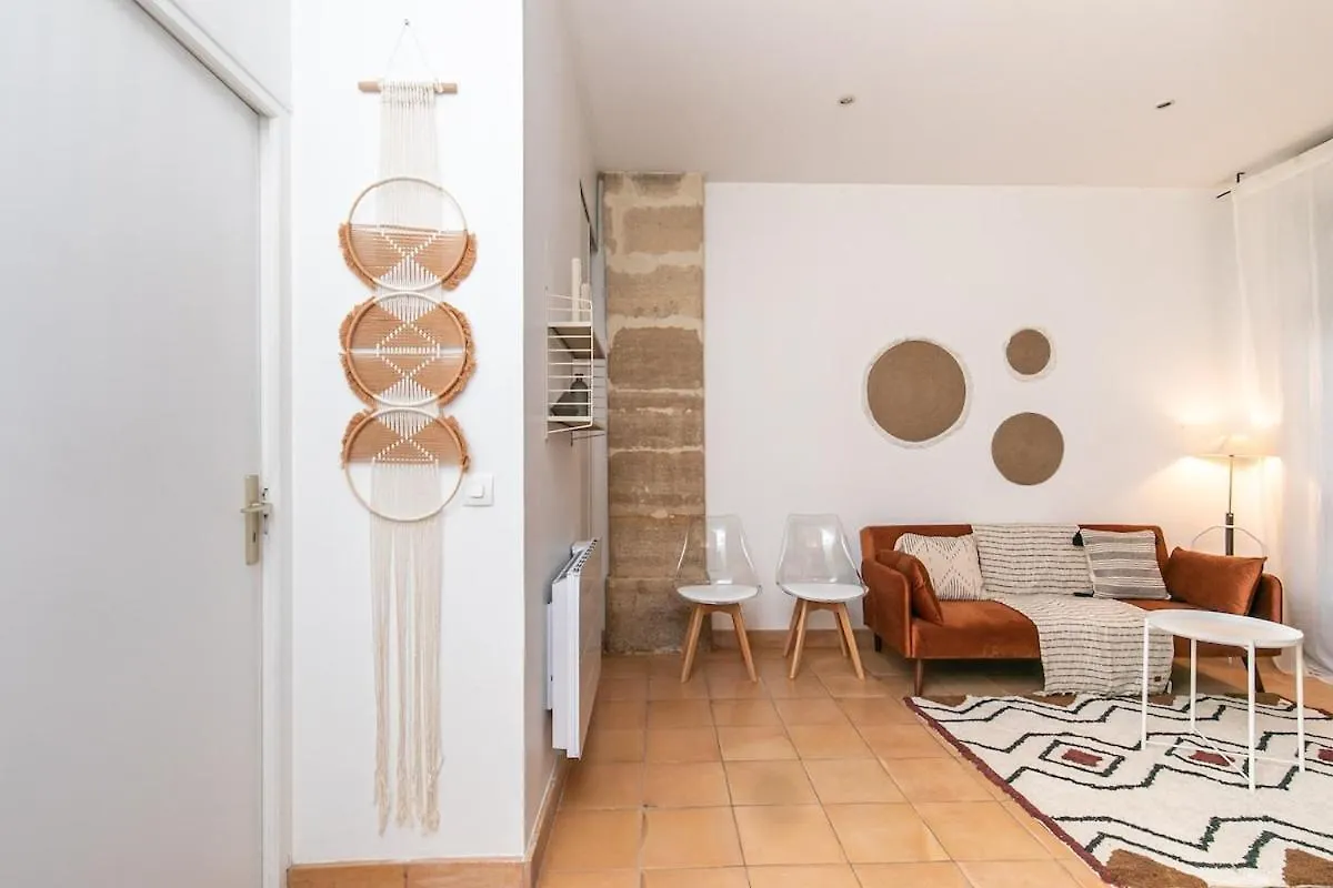 Coeur De Voltaire - Appartement Cosy&Design Paris 0*,  France